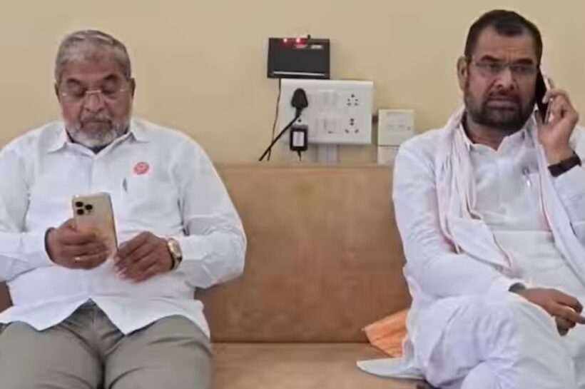 इंदापुरात राजू शेट्टी आणि सदाभाऊ खोत एकाच सोफ्यावर, पण…